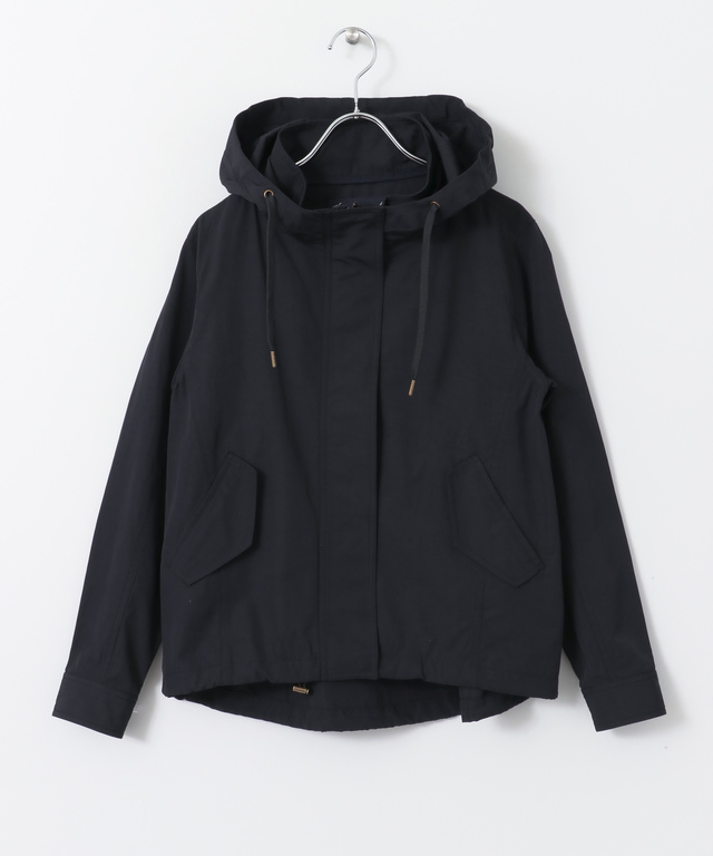 マウンテンパーカー