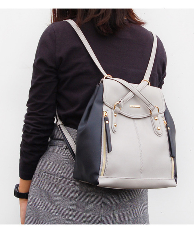 フェイクレザー2WAYリュック