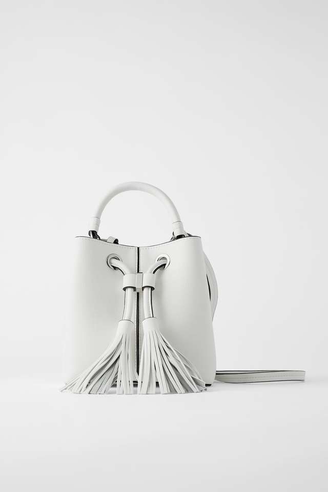 タッセル付きミニバケットバッグ