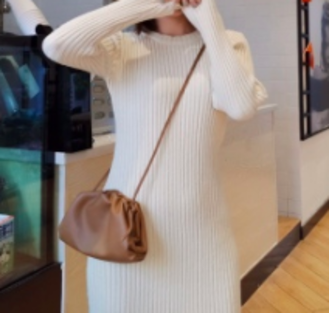 高級本革リアルレザークラウドバッグ