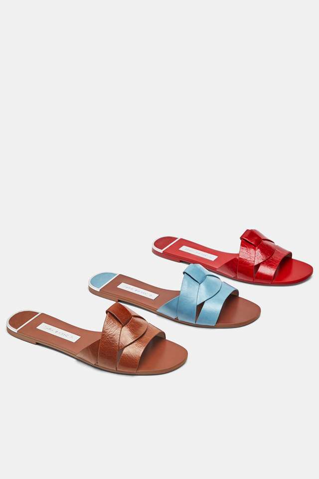 クロスオーバーレザーサンダル