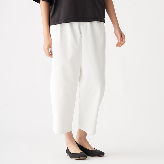 縦横ストレッチデニムタックワイドパンツ　アンクル丈