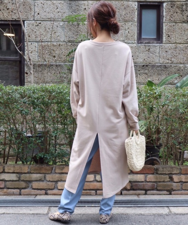 バックスリットルーズスウェットワンピース