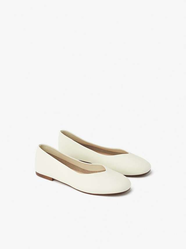 レザーフラットバレエシューズ