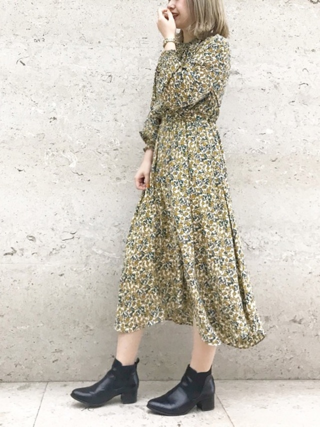 イレギュラーヘム花柄ワンピース