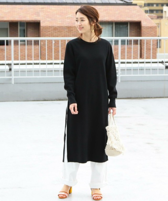 BY∴ サーマルスリットワンピース