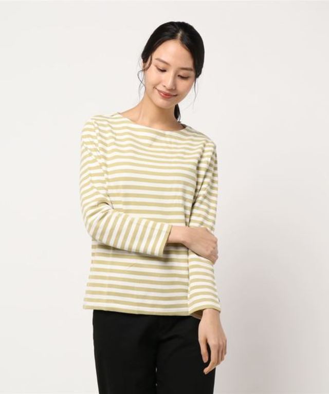 フライスボートネックプルオーバー