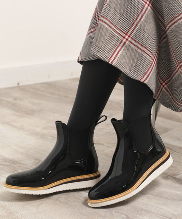 エナメル調ショートレインブーツ