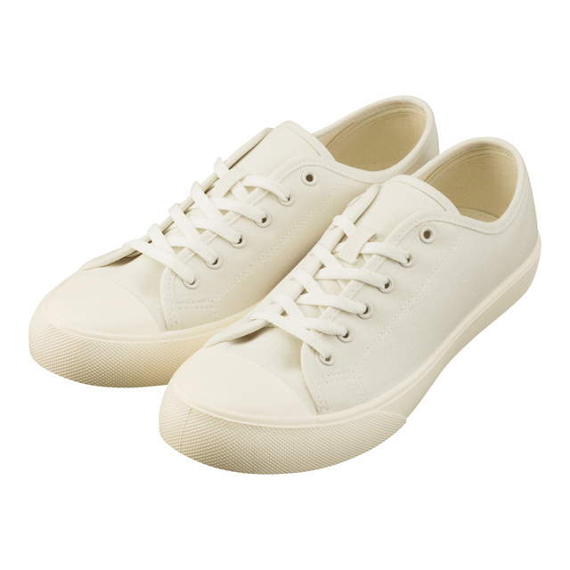 クリーンキャンバススニーカー