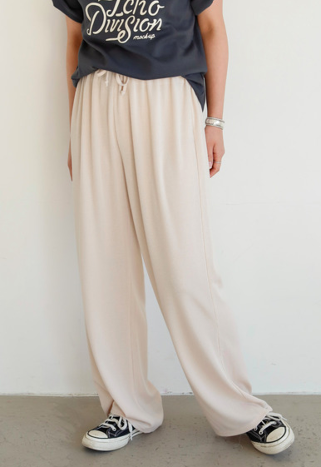 リブカットルーズパンツ