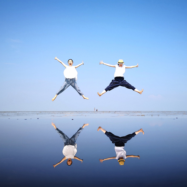 (c)Sky Mirror Tours & Travel Sdn Bhd