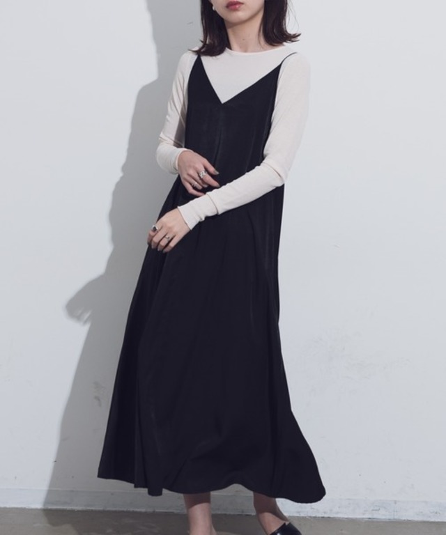 サテンロングキャミワンピース