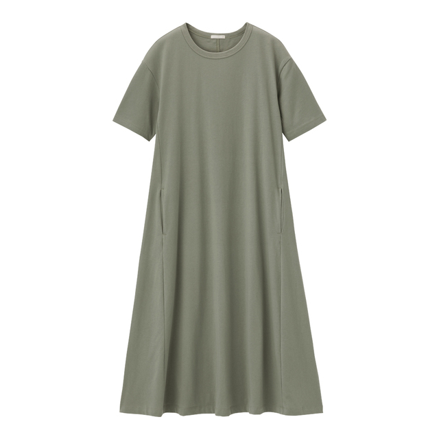 Aラインワンピース(半袖)