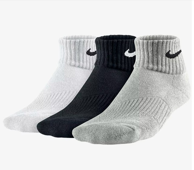 パフォーマンス クッション クォーター