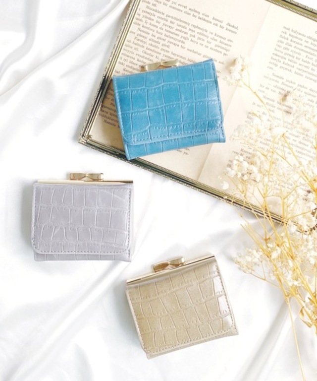 クロコ型押しミニウォレット