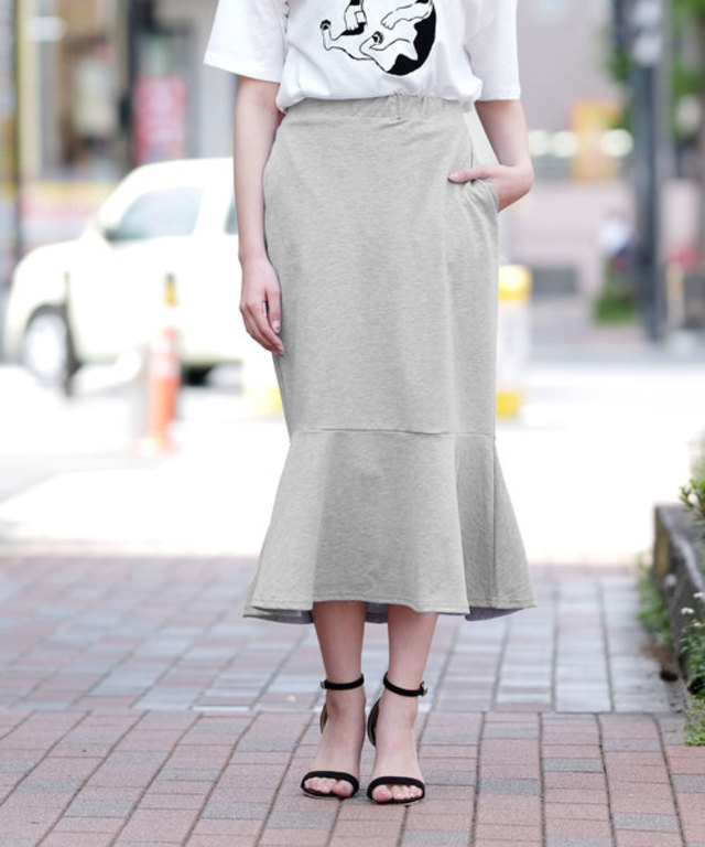 スウェット生地ひざ丈マーメイドスカート