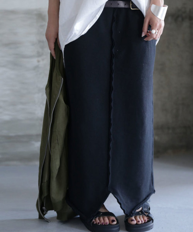 オシャレも着心地も譲れない、大人の装い。裏毛ロングスカート