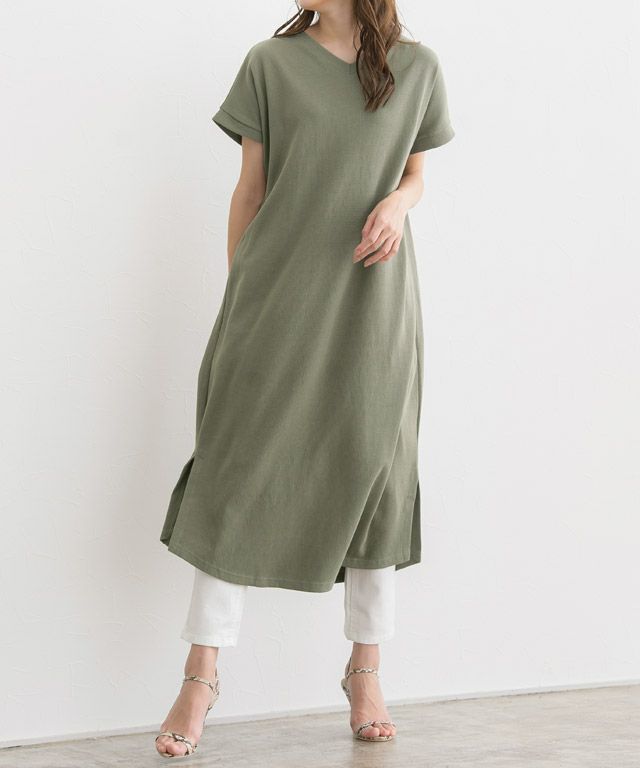 ワッフル素材Vネックワンピース