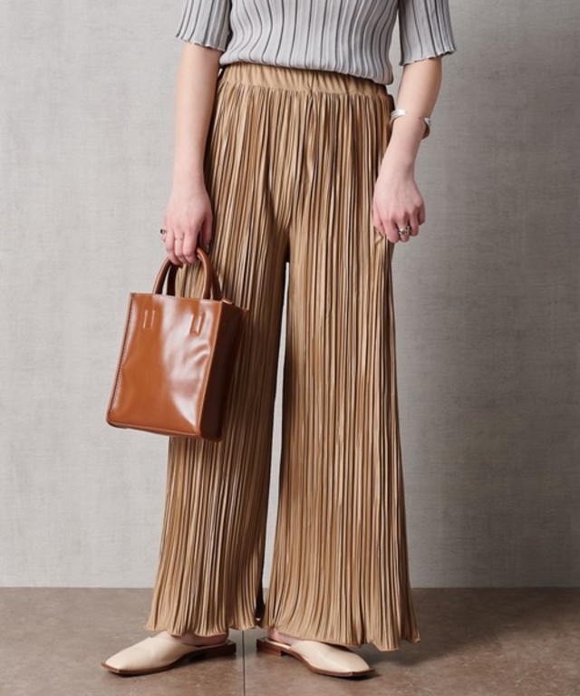 【WEB限定】プリーツワイドパンツ