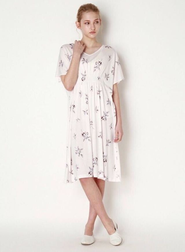 コーヒーフラワードレス