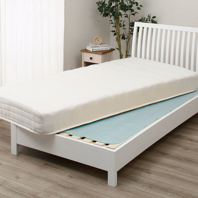 洗える珪藻土入り除湿シート