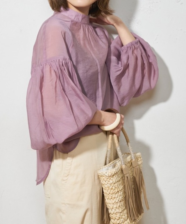 シアーボリュームスリーブブラウス