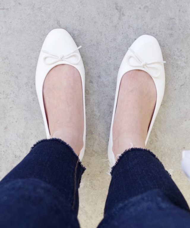 セミスクエアトゥフラットリボンバレエシューズ