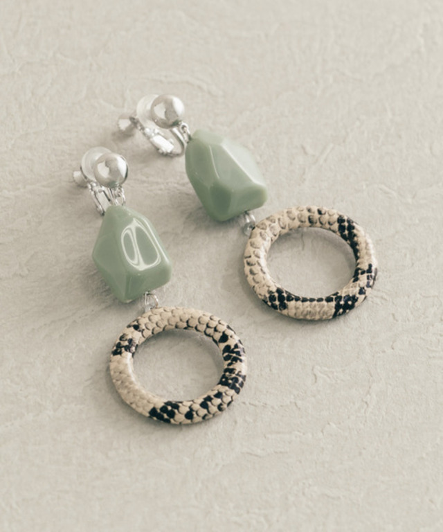 パイソンリングイヤリング