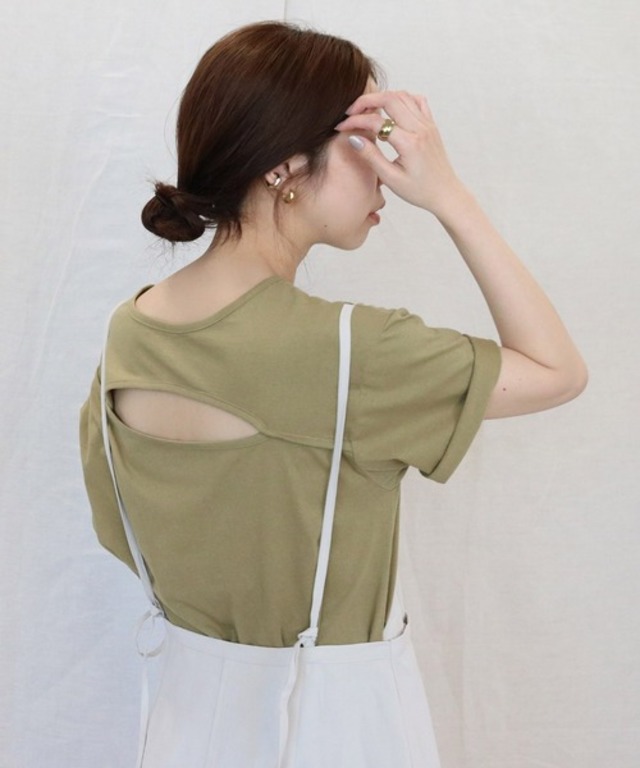 バックオープンＴシャツ