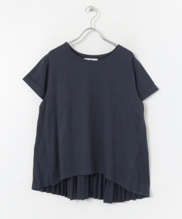 バックプリーツカットプルオーバー