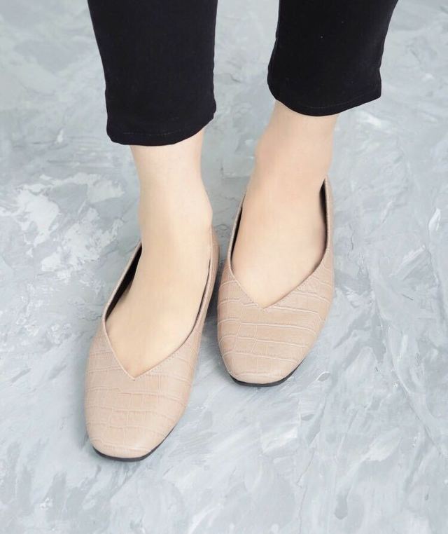 スクエアトゥフラットシューズVカットバブーシュパンプス