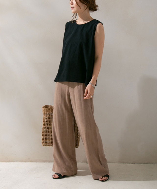 バックリボンノースリトップス