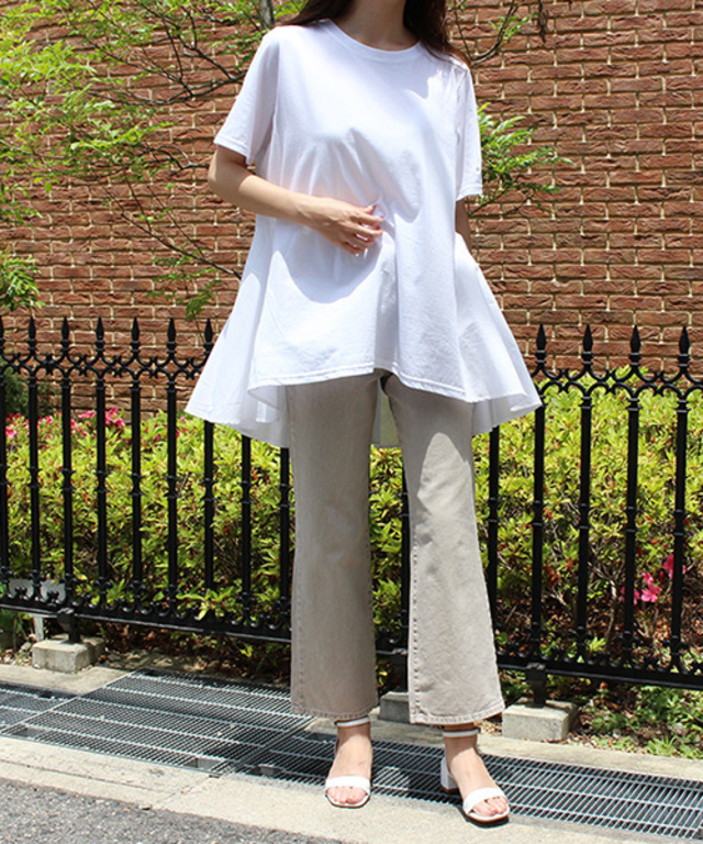 裾フレアトップス