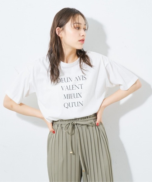 ZOZO限定フロントビッグロゴＴ