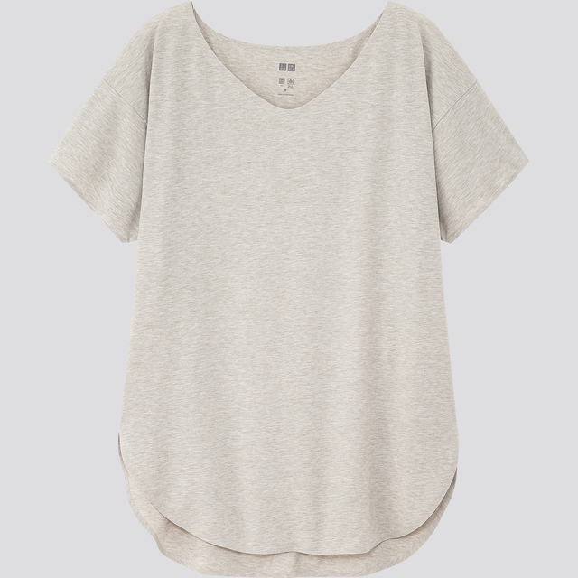 エアリズムシームレスVネックロングTシャツ