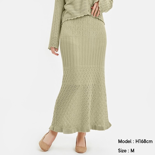透かし編みニットスカート