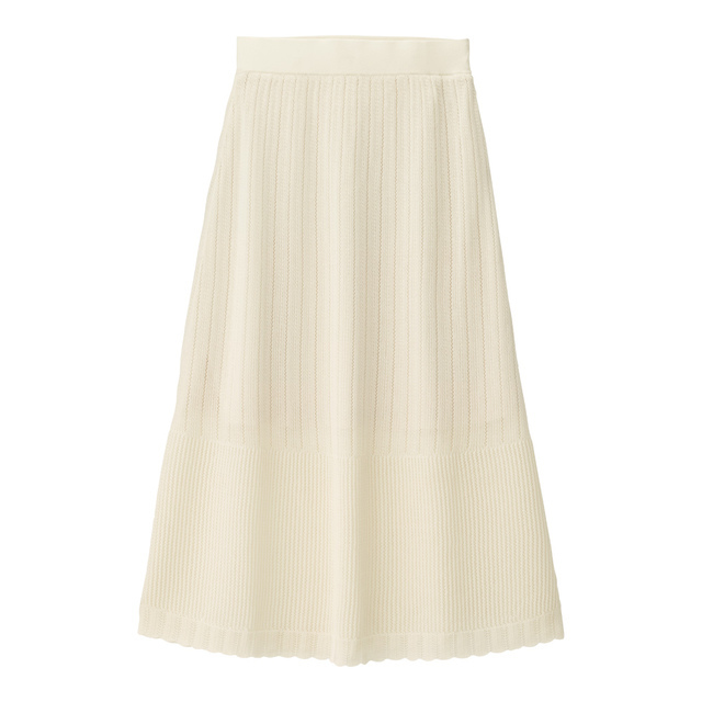 透かし編みニットスカート