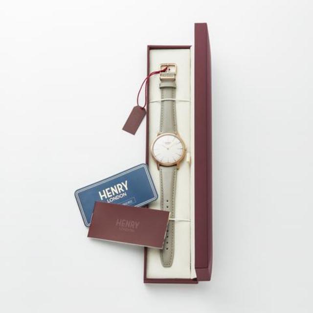 ローズゴールド腕時計