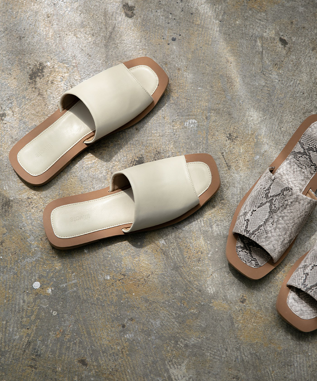 スクエアトゥフラットサンダル