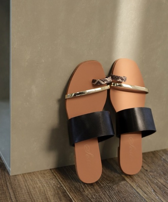 3連スリッパフラットサンダル