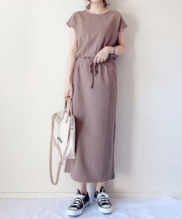 ミニ裏毛フレンチスリーブブラウジングワンピース