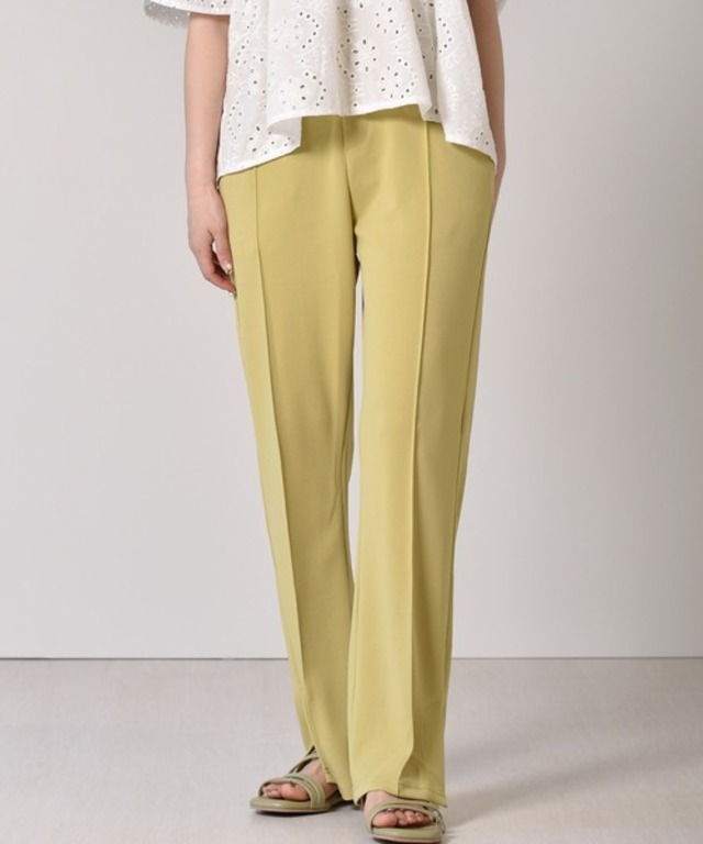 セミフレアパンツ