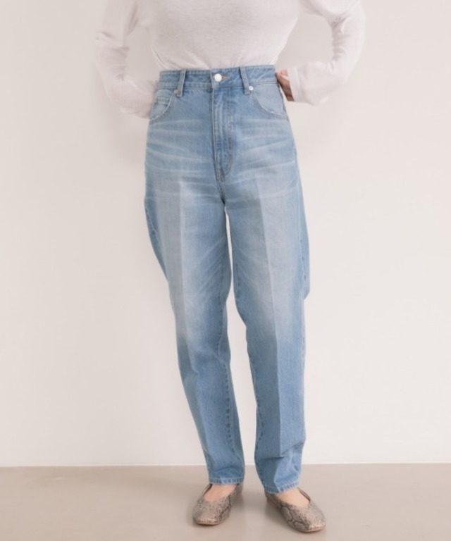 トラウザーパンツ