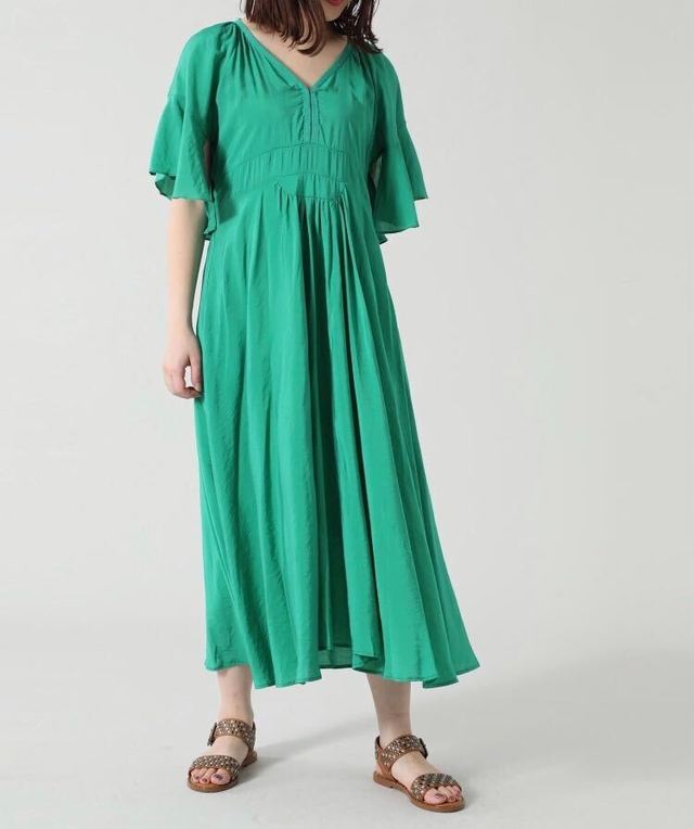 フレアスリーブサマードレス