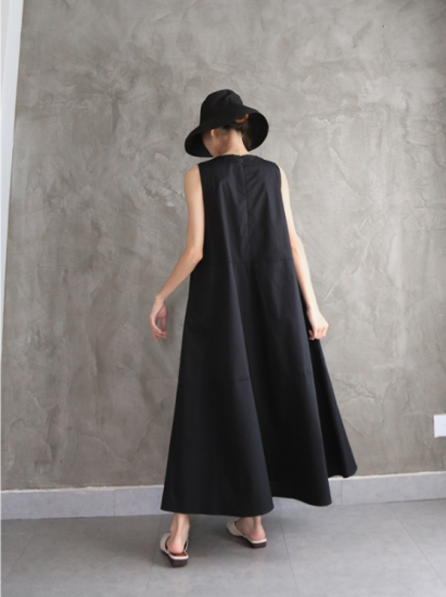 ノースリーブマキシワンピース