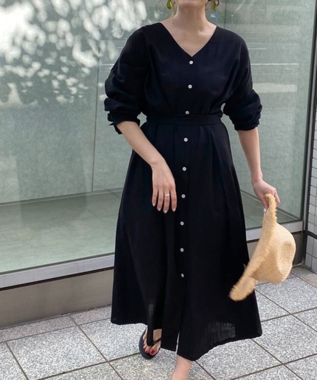 リネンタッチガウンワンピース