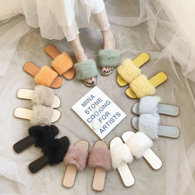 ファーサンダル