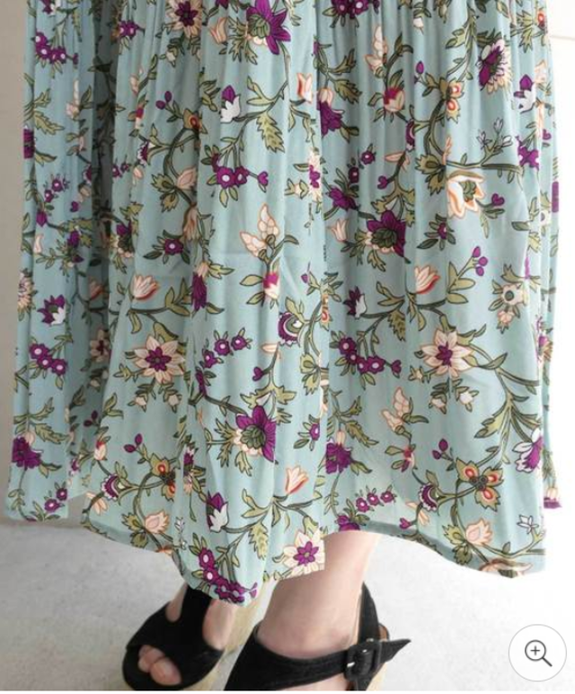 フレアースリーブ花柄プリーツワンピース