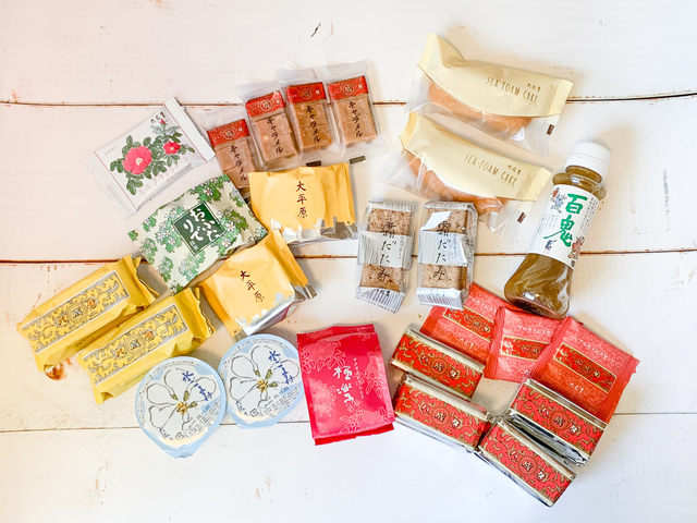 写真は6月のセットです。