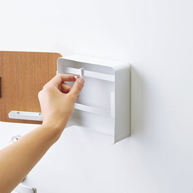 リン（山崎実業） マグネットキーフック2段